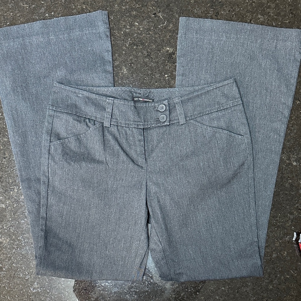 Item: New York & Company Dress Pants Women's 6 Gray Flare Leg